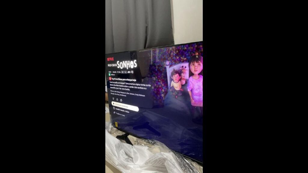 Smart TV PHILIPS 50" 4K 50PUG7300 em Uso