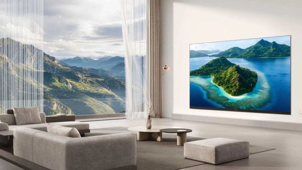 Smart TV TCL X11L em uma sala de estar