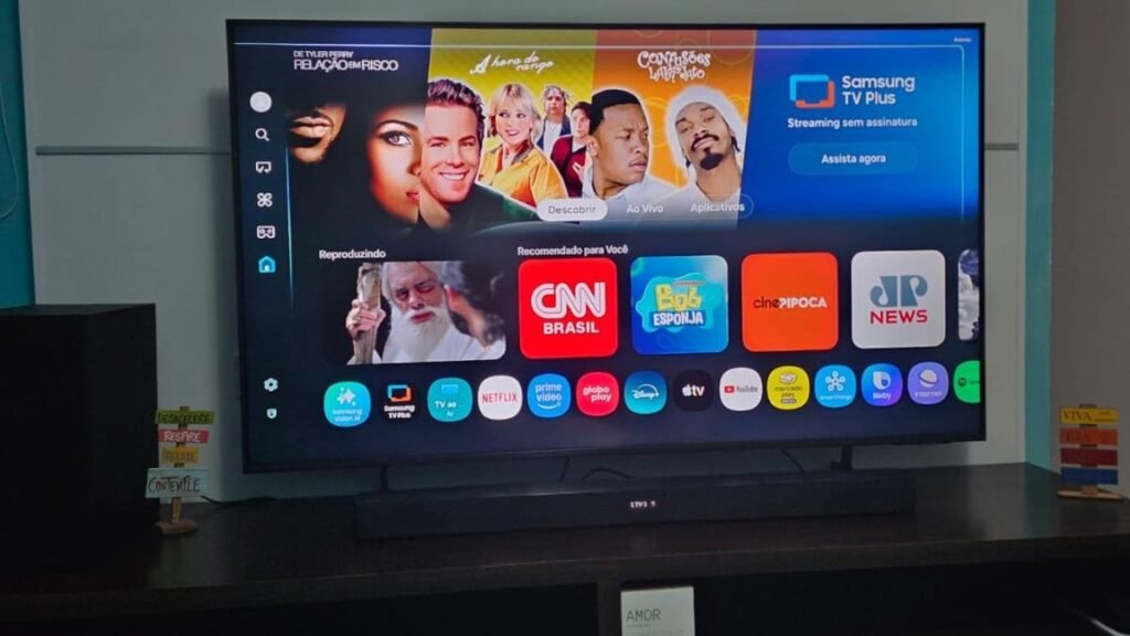 Smart TV Samsung 55" QEF1 Tizen